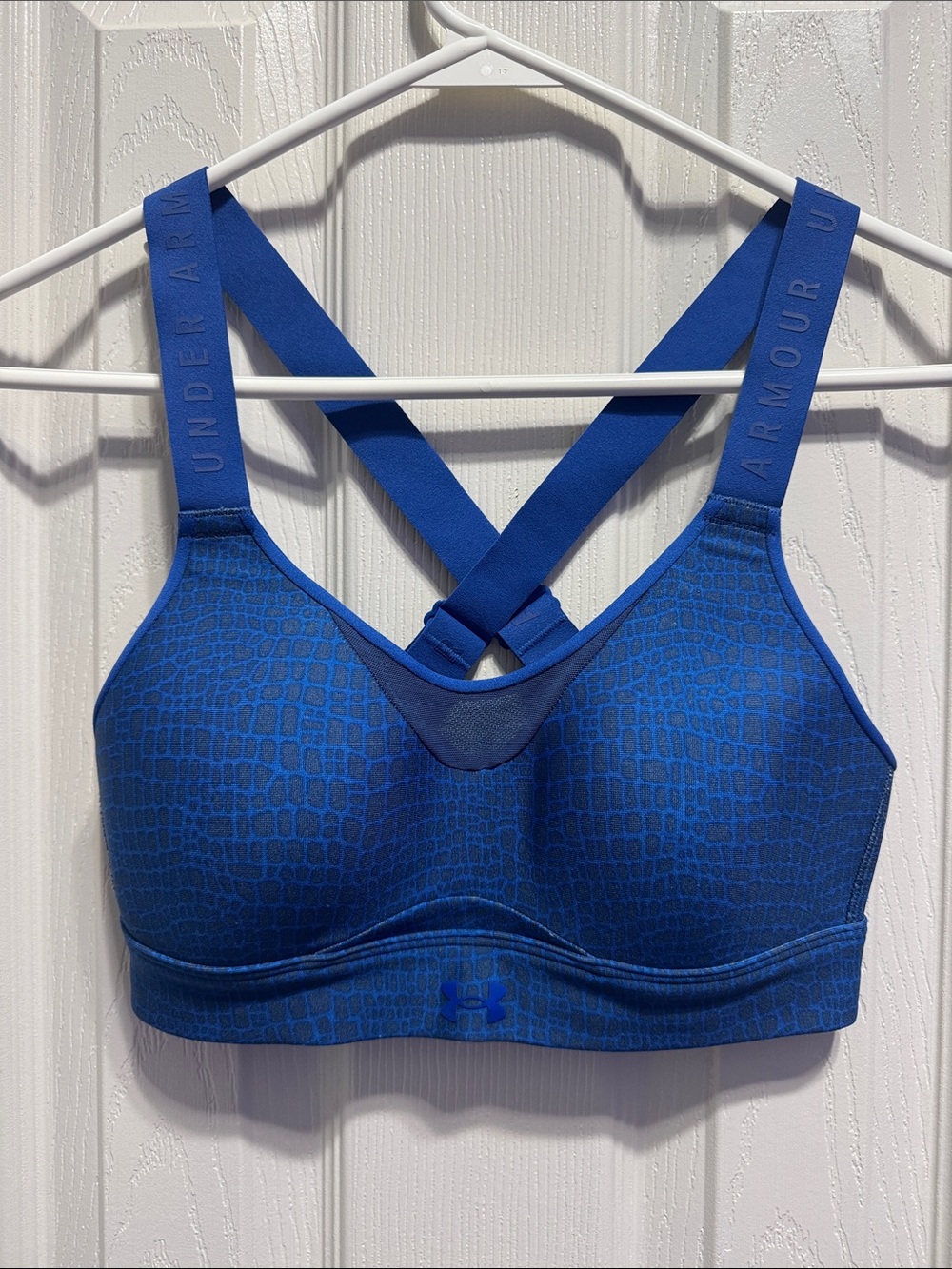 Under Armour Blue Textured Cross-Back Support Sports Bra